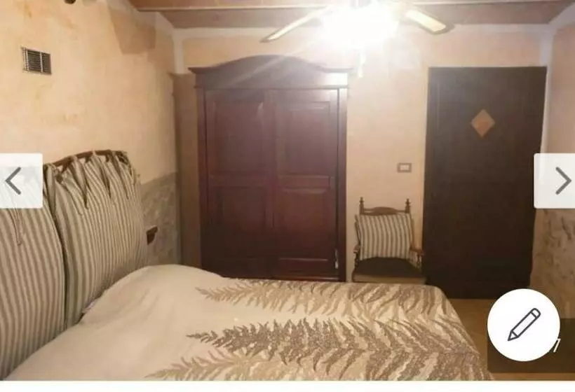 La Casina Di Caprese