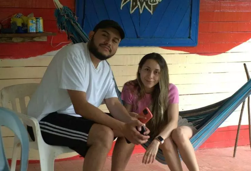 Majatalo Wira Pora