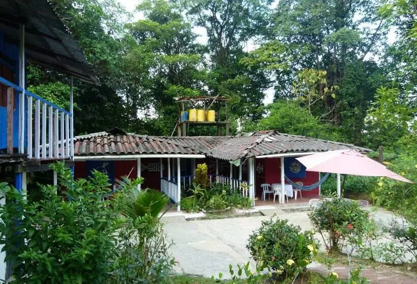 Majatalo Wira Pora