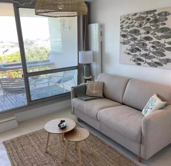 La Terrasse Sur Le Port   La Rochelle