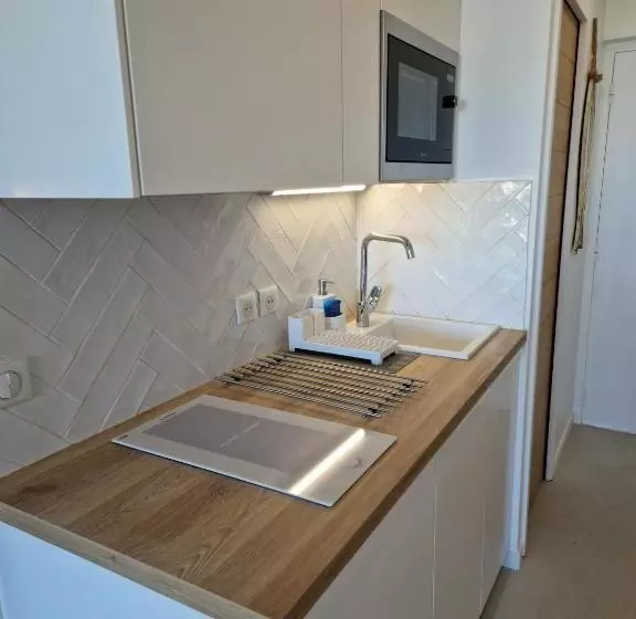 La Terrasse Sur Le Port   La Rochelle