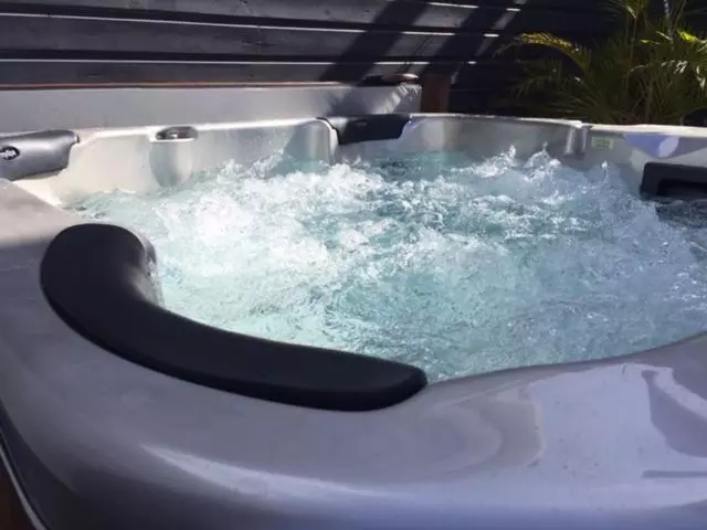 Le Flamboyant Avec Piscine Chauffée 30° Et Jacuzzi