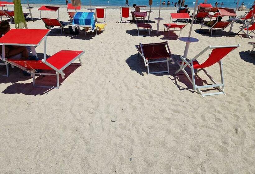 Nina S House 1 A 300 Metri Dal Mare