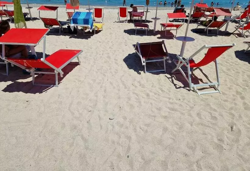 Nina S House 1 A 300 Metri Dal Mare