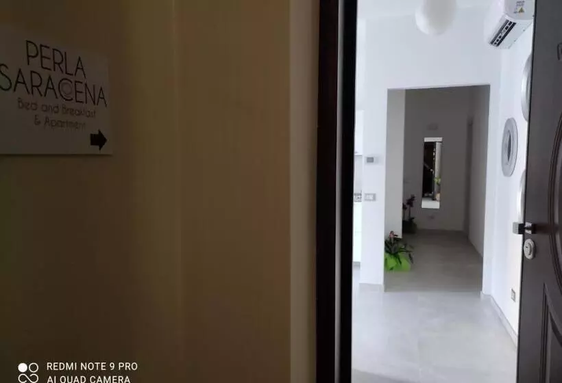 ペンション Perla Saracena