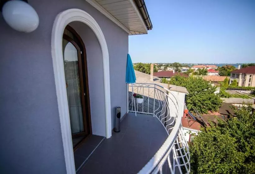 Pensão Vila Onasis
