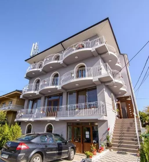 Pensão Vila Onasis