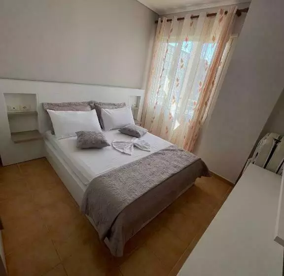 Private Furnished Cosy Apartment In Vlora