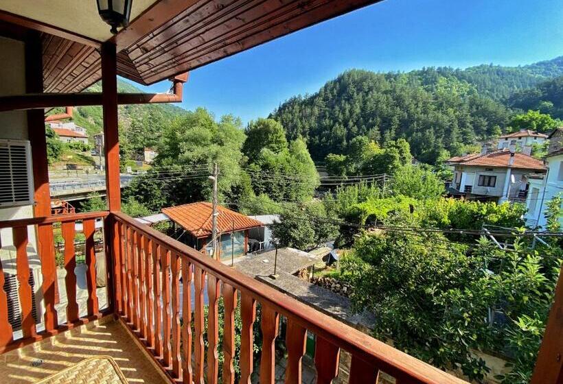 Hôtel семеен хотел бачково