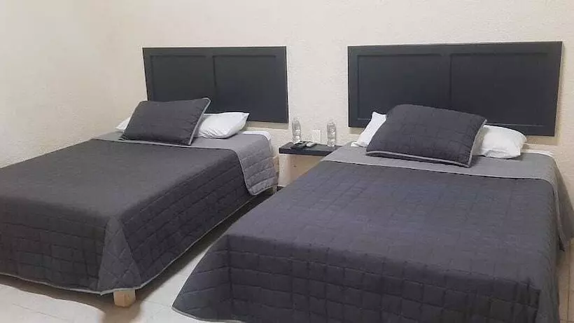 Hotelli Hostal Casa Del Abogado