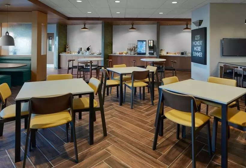 Hotelli Fairfield By Marriott Inn & Suites Middletown