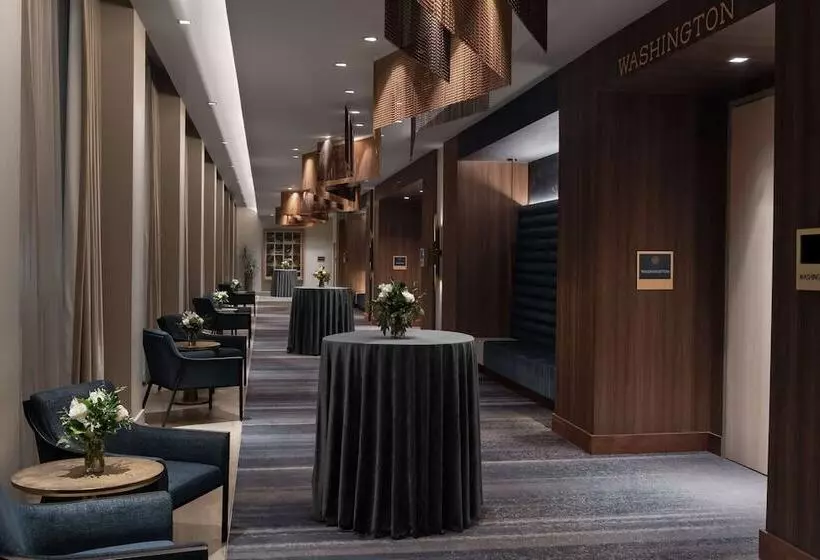 Hotelli West & Main Conshohocken Philadelphia, Tapestry Collection