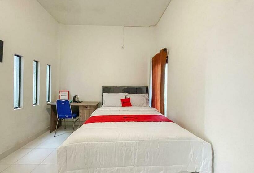 پانسیون Reddoorz Syariah Near Siloam Hospital Mataram
