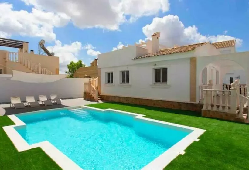 Villa Dos