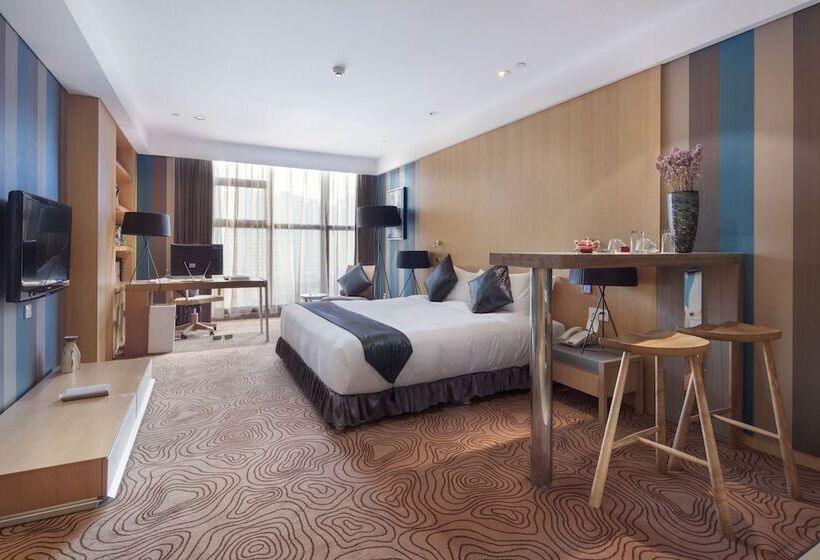 Hotel Luoyang Christian S