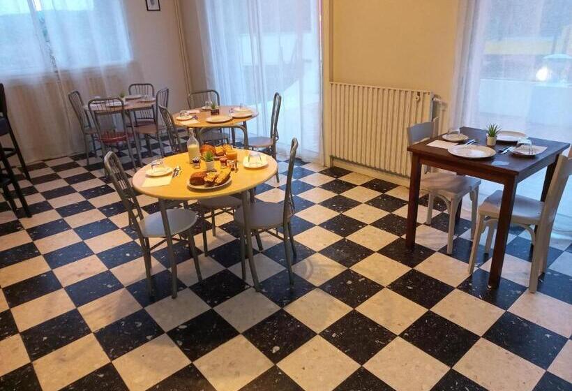 민박 La Limouxine   Mauzac