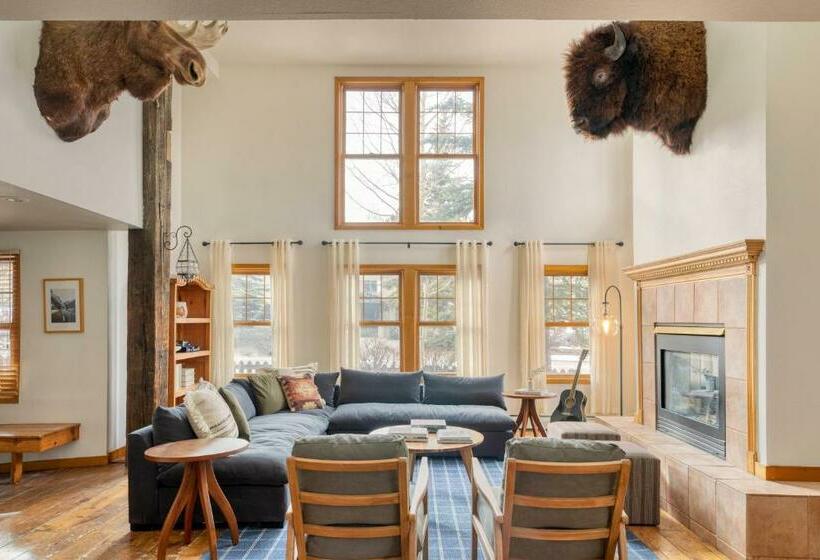 Holly By Avantstay In The Heart Of Breckenridge W Hot Tub Game Room Roof Top Patio