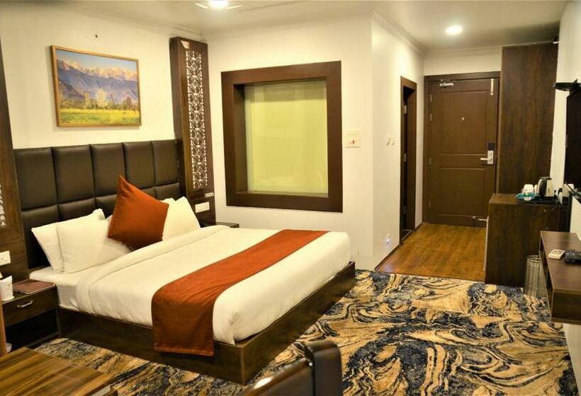 فندق Kareem Residency