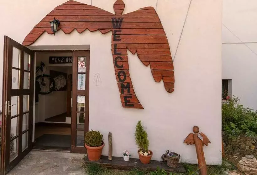 Majatalo Bike Bistro A Penzion U Všech Andělů