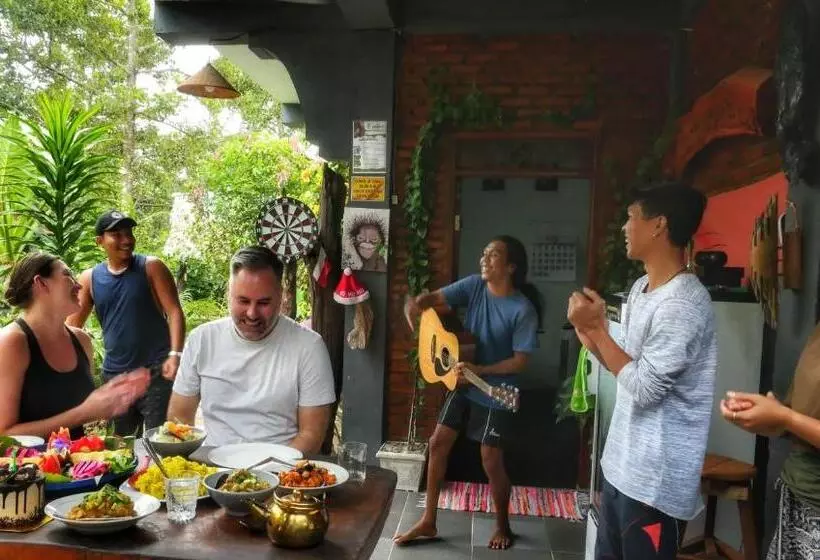 Majatalo Sumatra Orangutan Discovery Villa