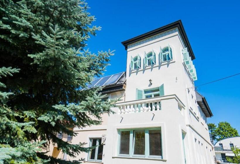 Harmony Boutique Villa