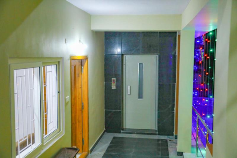 ホテル Leeo Comforts