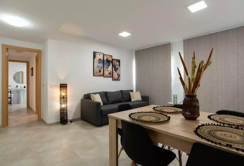 Nuevo Y Moderno Apartamento Con Aire Acondicionado   El Cid 4