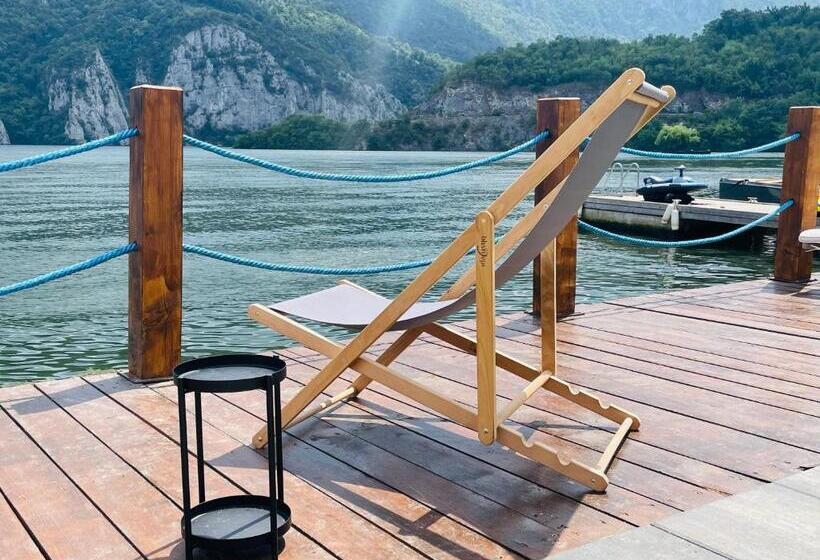 Пансион Serenity