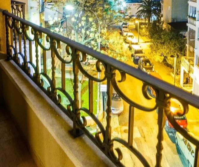 پانسیون Central Hotel Budva