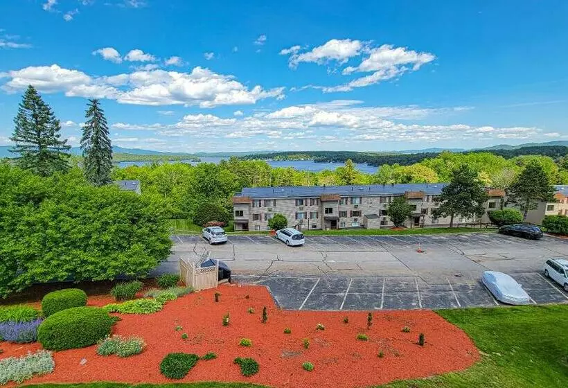 Village Of Winnipesaukee