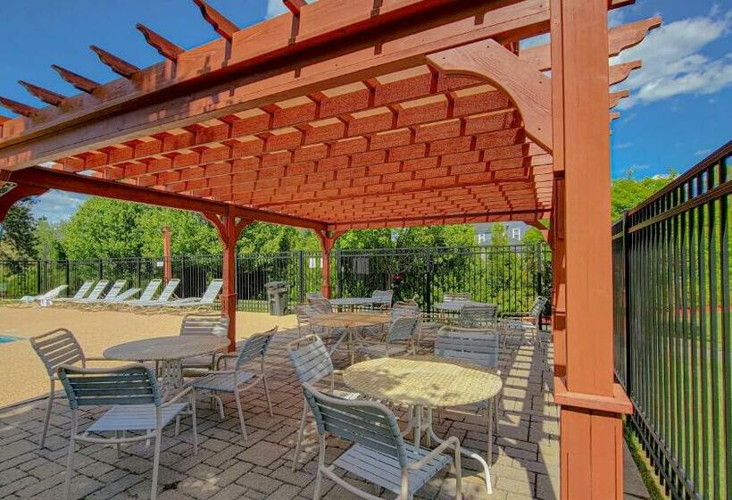 Village Of Winnipesaukee