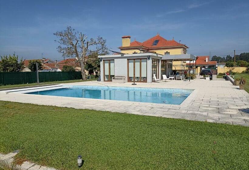 پانسیون Casa Afonso   Passadiços Do Paço