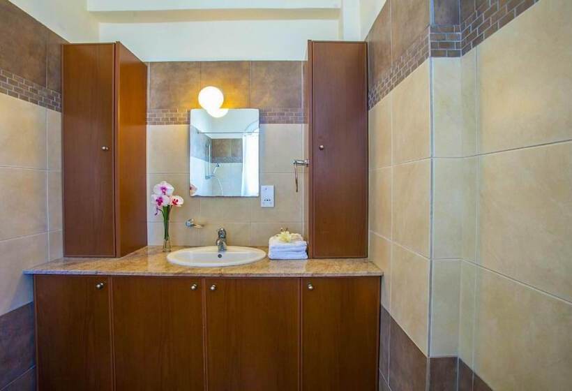 Villa Miracle In Paralimni