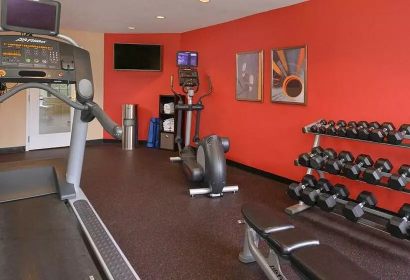 ホテル Candlewood Suites St Louis St Charles, An Ihg