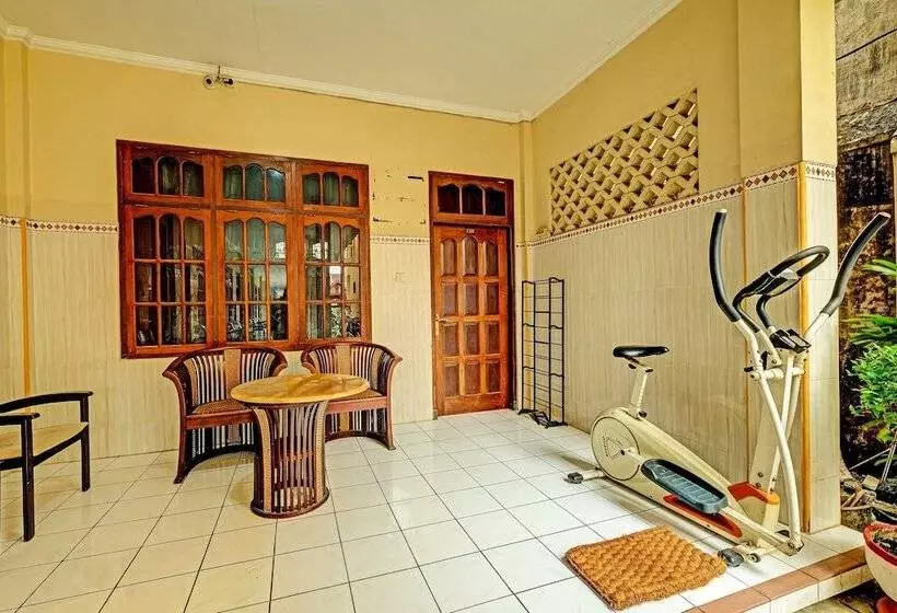 Hotel Oyo 91417 Garuda Setia