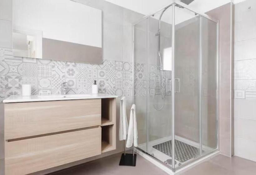 פנסיון Poste Rooms 28