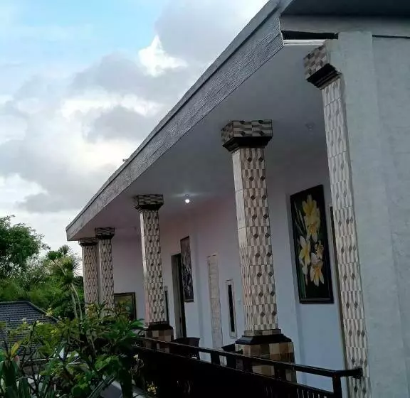 ペンション Roy Guest House