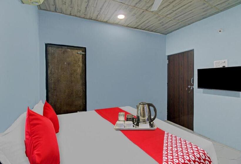 Hotell Oyo 90889 Green Guest House