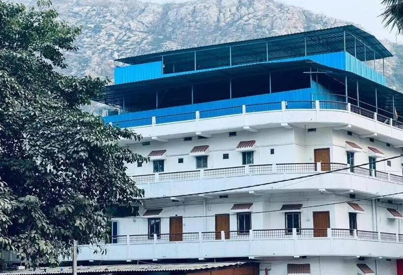 Hotelli Rajgir International