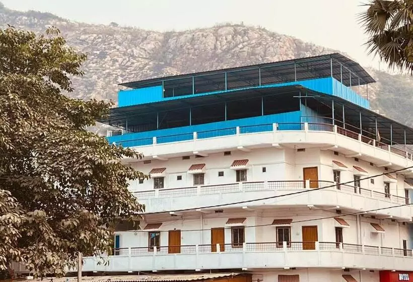 Hotelli Rajgir International
