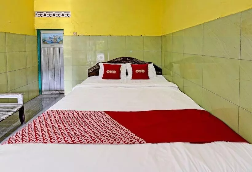 Spot On 91376 Hotel Bintang Flores