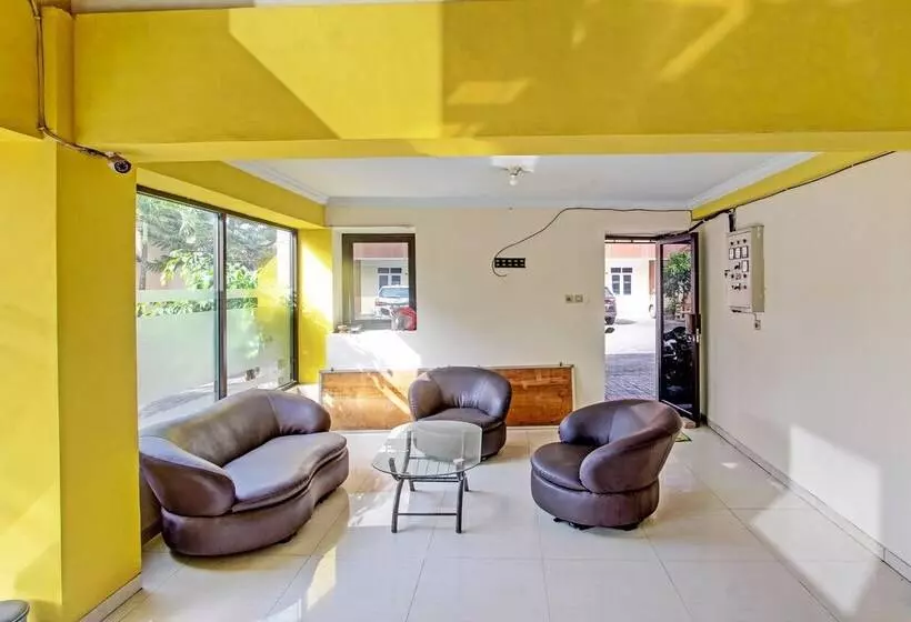 Hotelli Spot On 91398 Homestay Tentrem 1