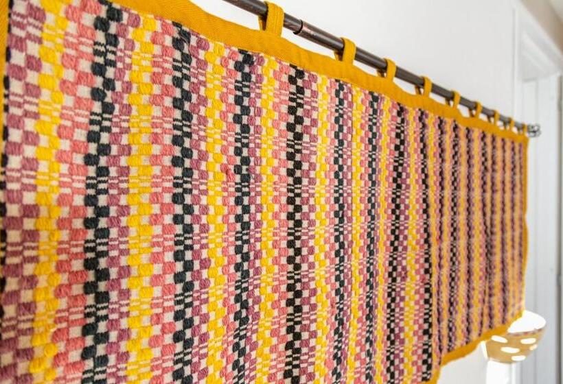 بنسيون Bed And Terrace Caterina