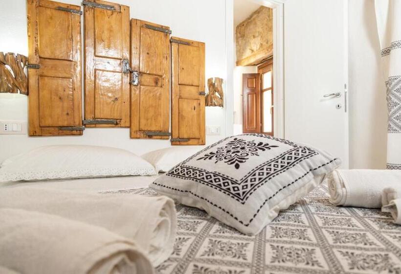 بنسيون Bed And Terrace Caterina