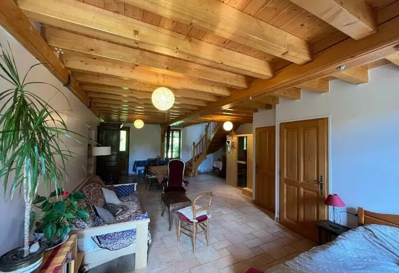 Aamiaismajoitus (B&B) Ecolieu Le Chant Du Temps