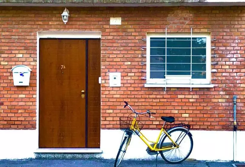 تختخواب و صبحانه Stanza E Bagno Privato, Idromassaggio Con Extra Fee, In Appartamento