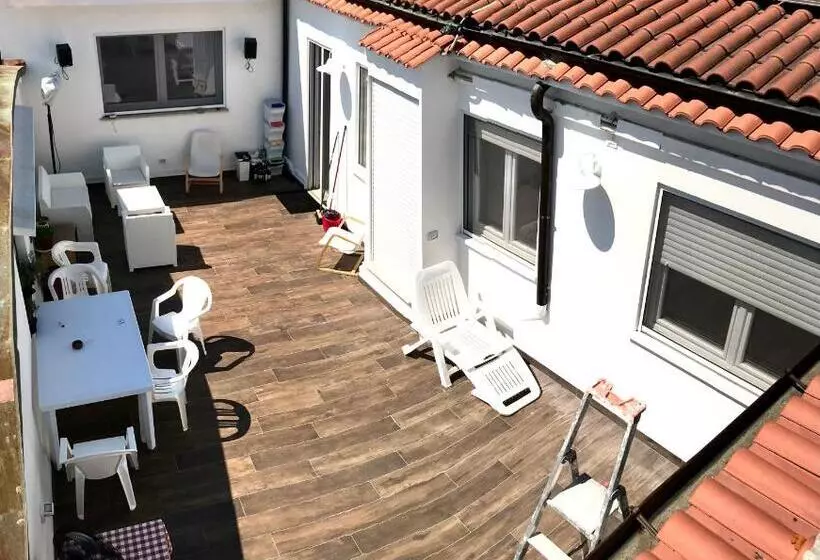 تختخواب و صبحانه Stanza E Bagno Privato, Idromassaggio Con Extra Fee, In Appartamento