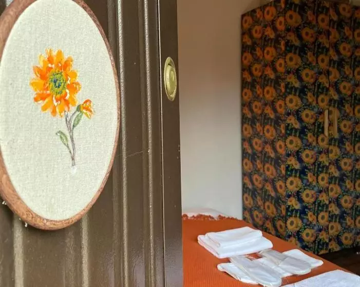 ベッドアンドブレックファースト Vayu Hotel&tiny Houses