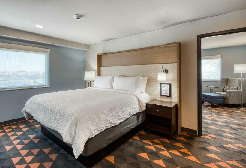 בית מלון כפרי Holiday Inn Kansas City Downtown, An Ihg