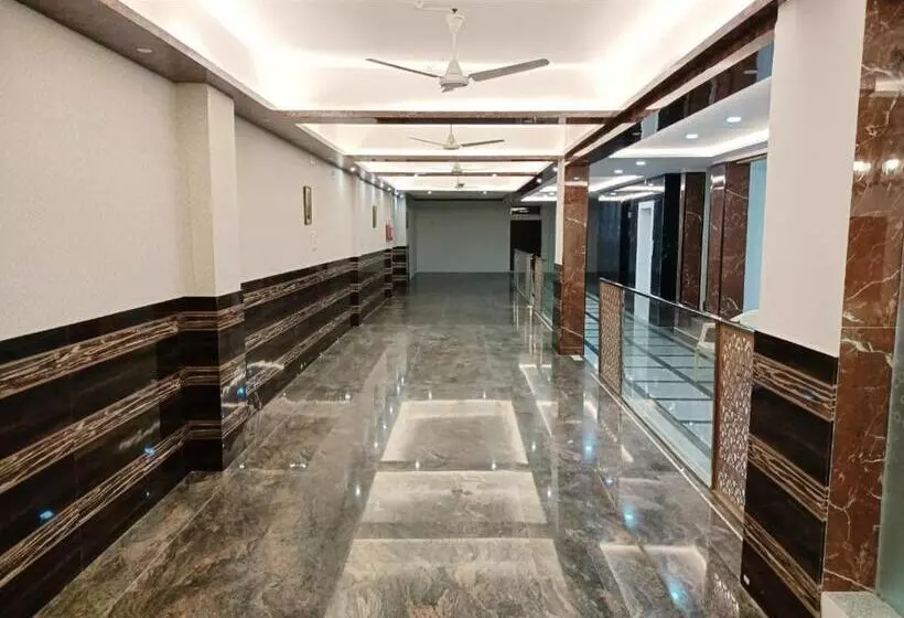 Hotelli Nagas Inn By Unicorn